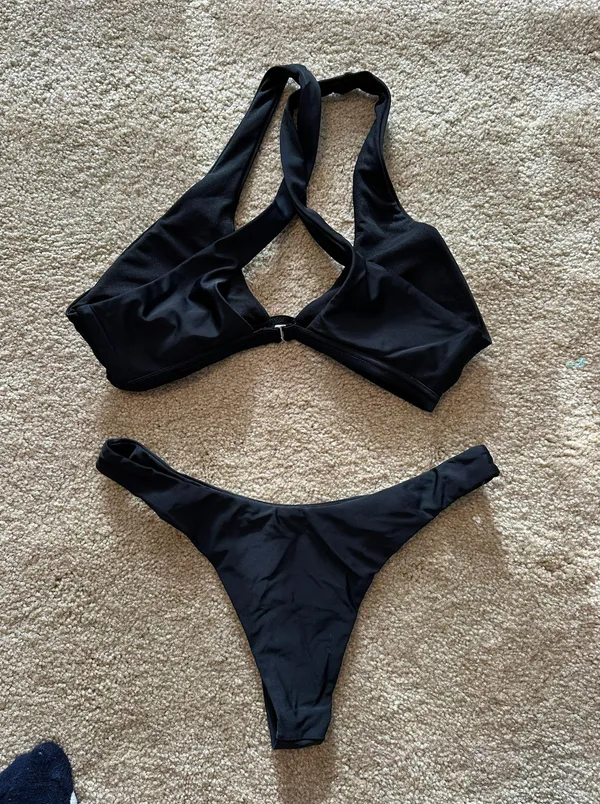 Black Swimsuit - Image 2