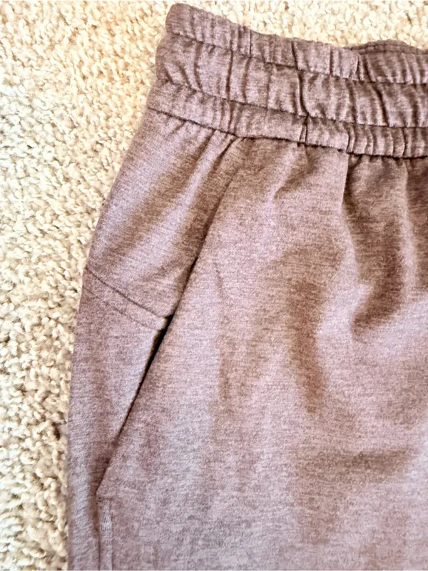 NWT Lululemon Soft Jersey Straight-Leg Mid-Rise Pant size 6 Heathered dark espre - Image 6