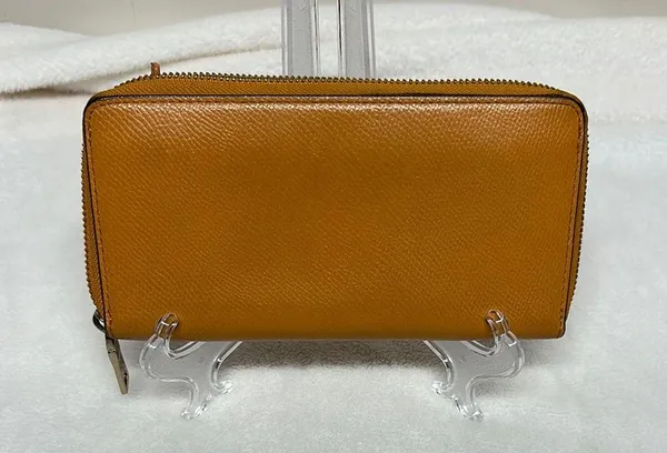 Coach Tan/ orangish Leather Wallet - Image 2