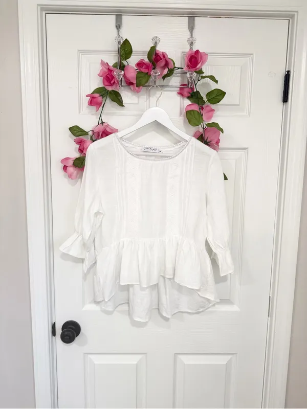Petal & Pup White Coastal Cottage High Low Babydoll Romantic Blouse Medium Top - Image 2