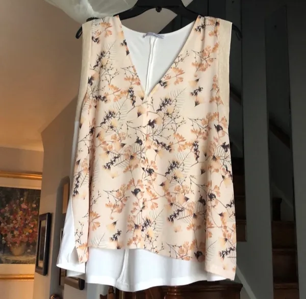 Zara Hi Low Floral V-Neck Sleeveless Top Sz M - Image 5