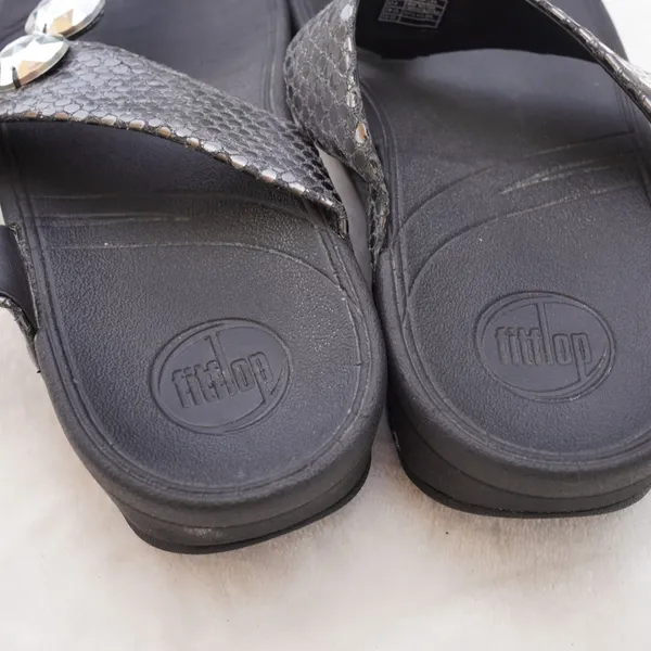 FitFlop Sandals Women Size 8 Black Snakeskin Crystal Microwobbleboard Thong - Image 8