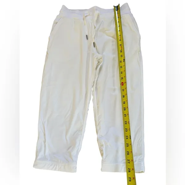 Lululemon Dance Studio Crop Pants Womens Size 4 White Pull On - Image 9