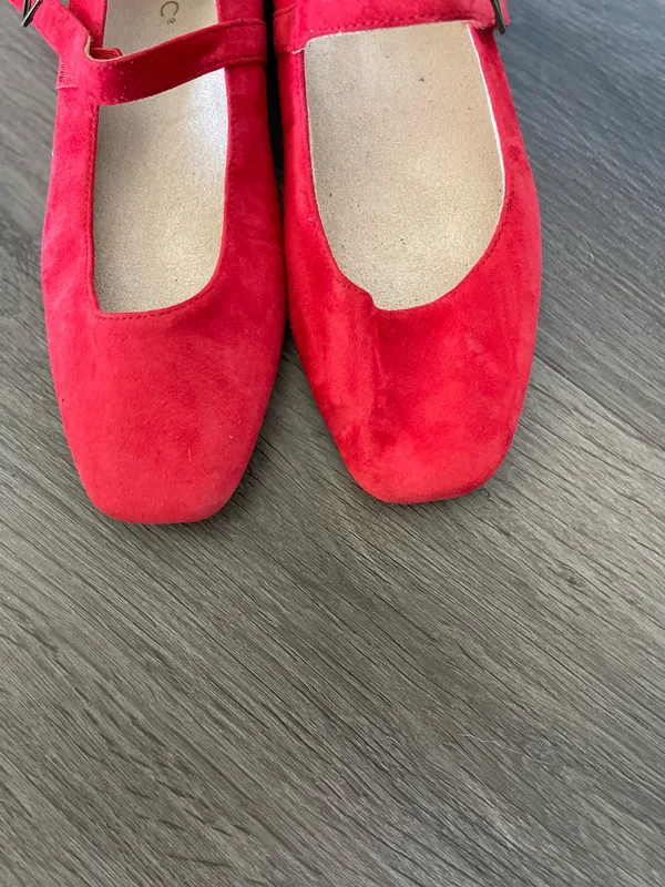 Vionic Alameda Mary Jane Flats Red - Image 3