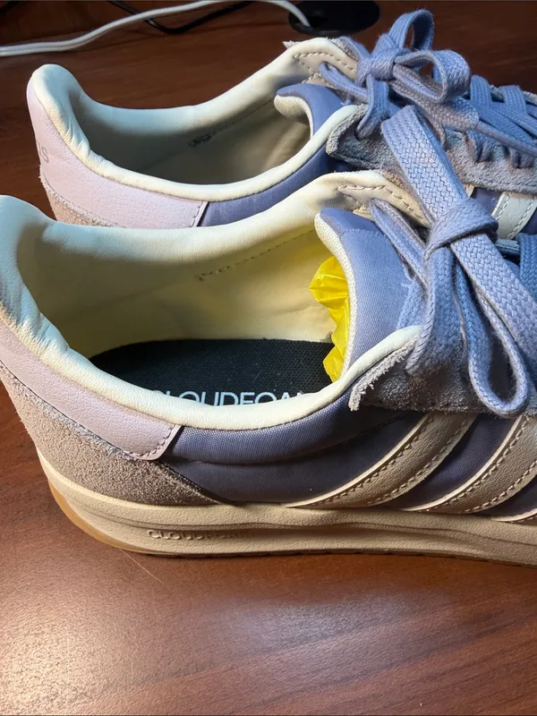 adidas Women's Lavender and White Retro Trainer - Image 4