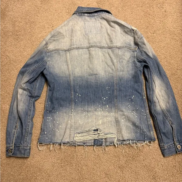 HOLLISTER Women's Distressed Tie Dye Destroyed Denim Jean Jacket Size Small - Image 11