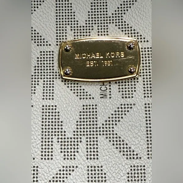 Michael Kors Cream & Brown Jet Set Crossbody Messenger Bag - Image 3