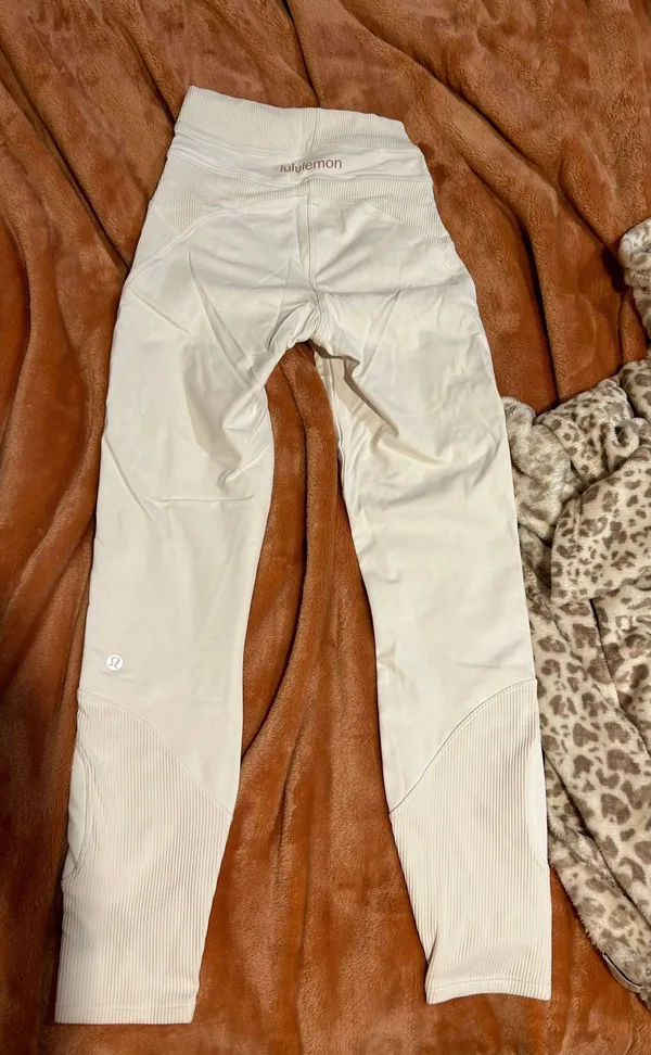 Lululemon Leggings - Image 6