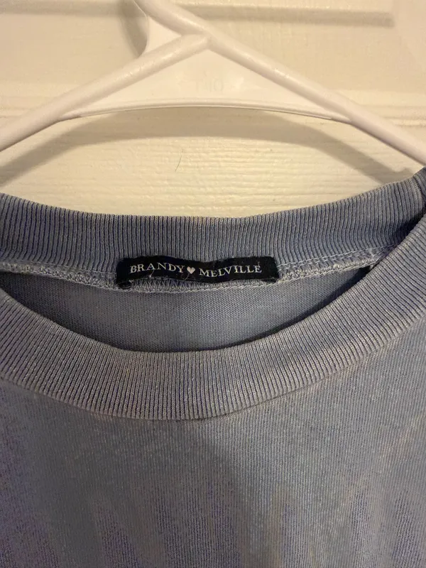 Brandy Melville Top Crop - Image 2