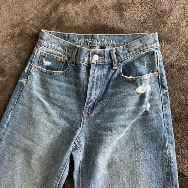 American Eagle Jeans - Image 3
