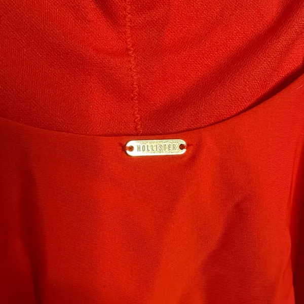 Hollister Red Notch Front One Piece Swimsuit Size Small NWT Strappy Tie Straps - Image 4