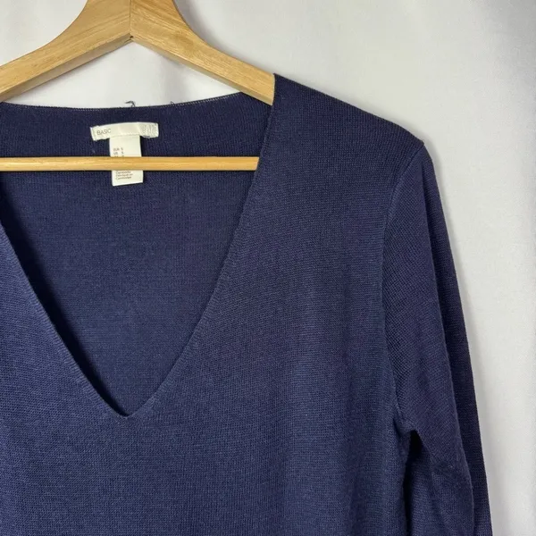 H&M Basic Navy Blue V-Neck Fine‎ Knit Pullover Sweater S - Image 3