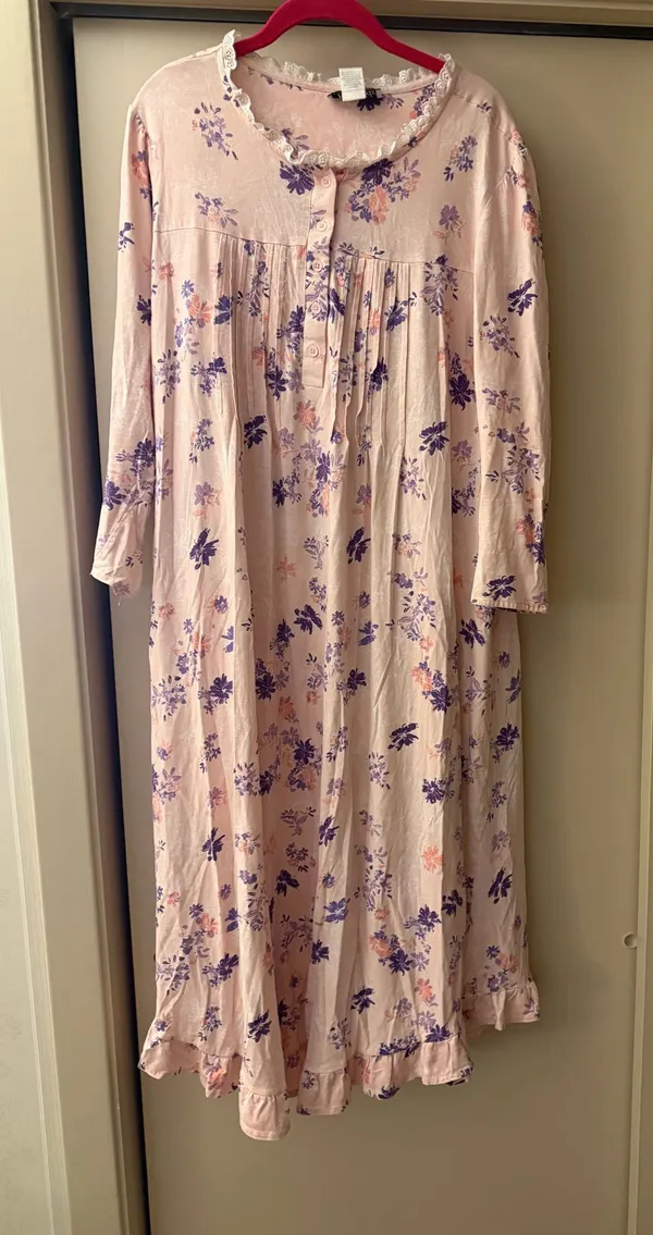 Anthony Richard’s vintage night gown Pink Size XL - Image 2
