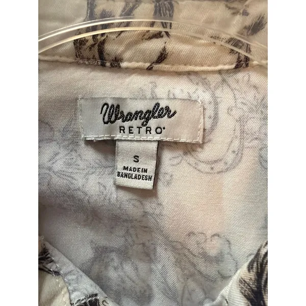 Wrangler Women Retro Western Pearl Snap Shirt Horse Print Cream Size Small S - Image 5