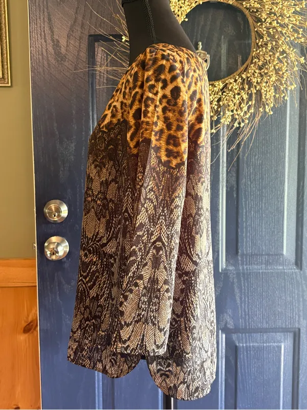 Ann Taylor Leopard & Lace-Effect Tunic Top - silky feel Polyester size Small - Image 2