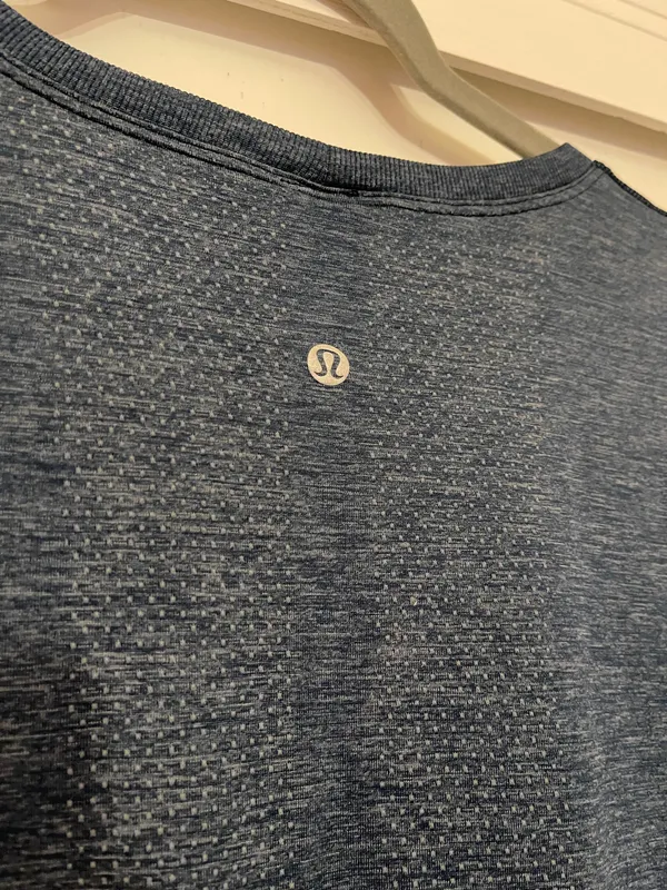 Lululemon Swiftly Tech Tee - Image 3