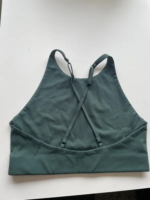 Girlfriend Collective Moss Green Topenga Sports Bra Medium - Image 4