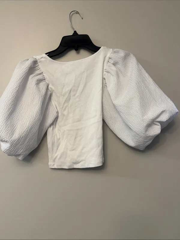 Zara White V-Neck Puff Sleeve Crop Top - Image 3