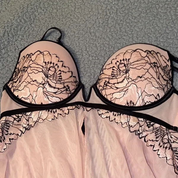 Women’s lingerie Pink Size M - Image 6