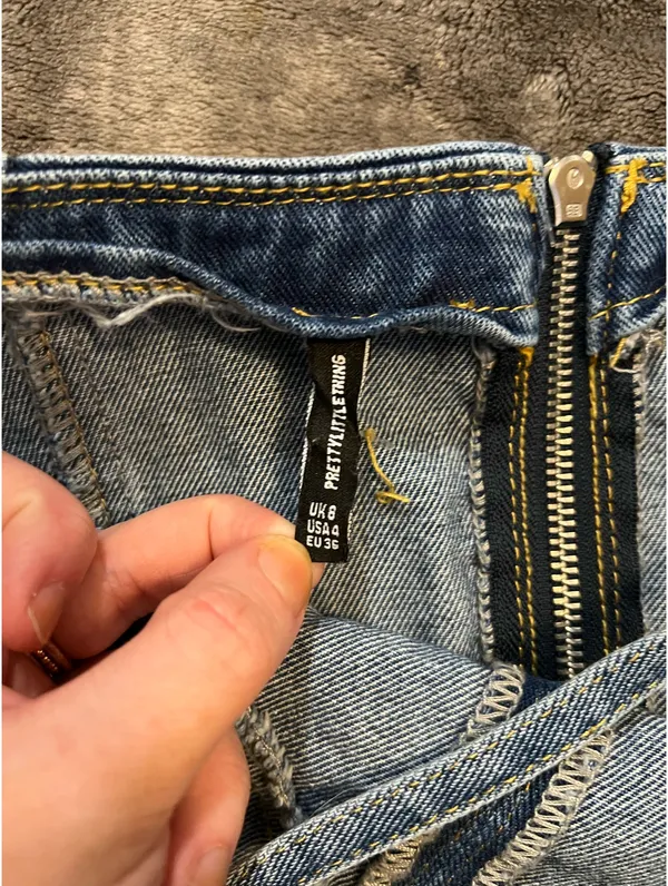 Pretty Little Thing Denim Top - Image 4