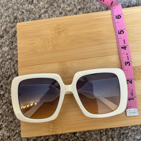 Fun White Square Sunglasses - Image 5
