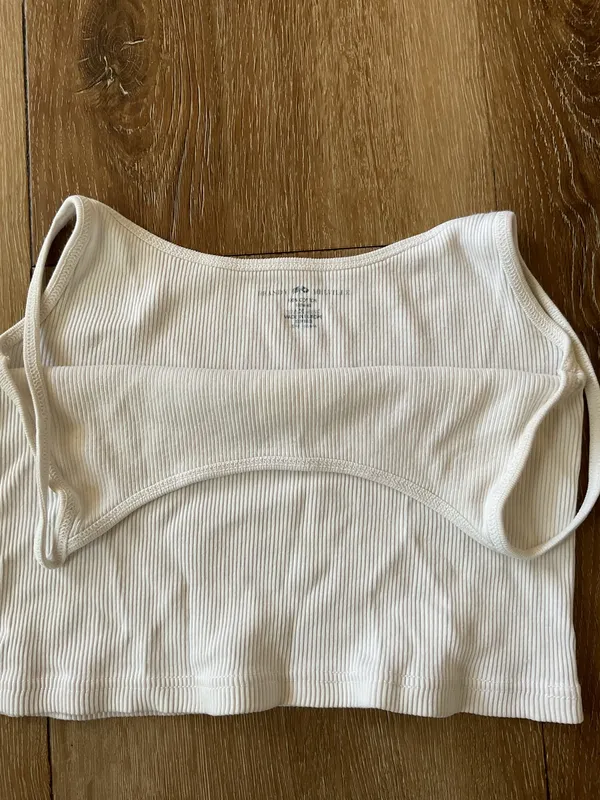 Brandy Melville White Crop Tank - Image 3