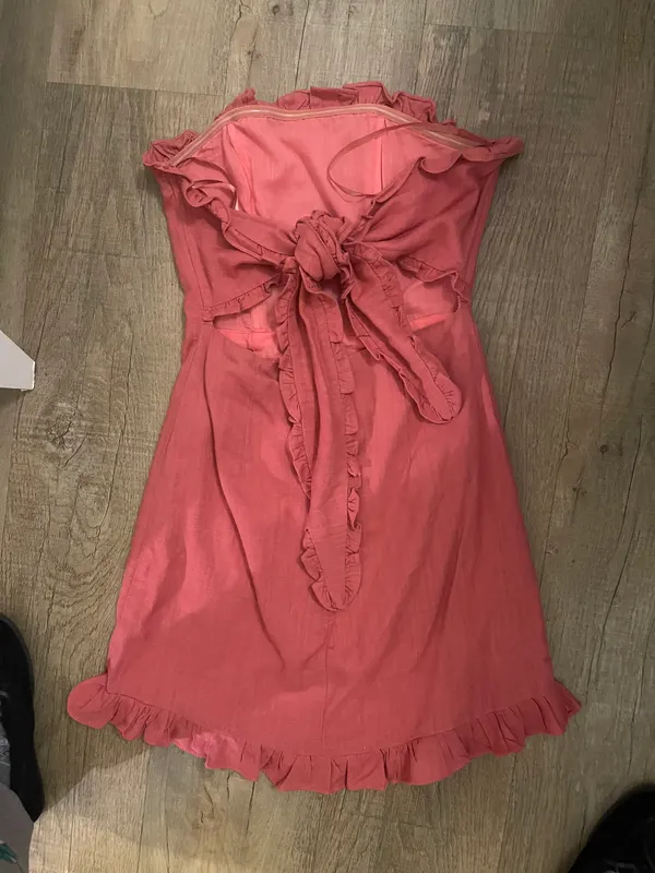 Selfie Leslie Dress - Image 2
