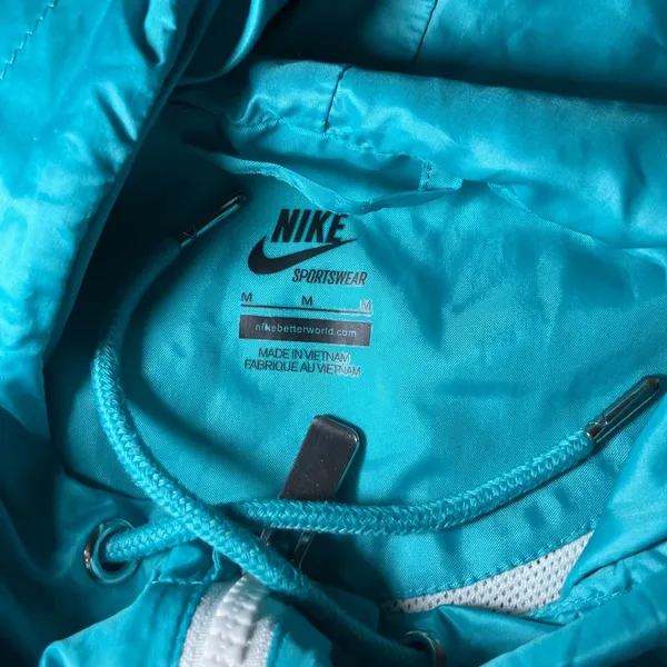 Nike sports windrunner jacket - Image 2