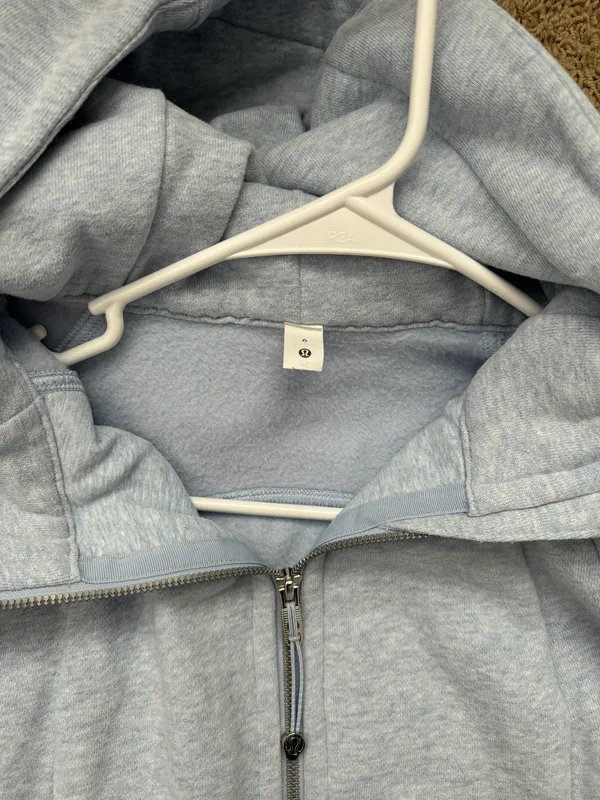 Lululemon Scuba Zip-Up Hoodie - Image 4