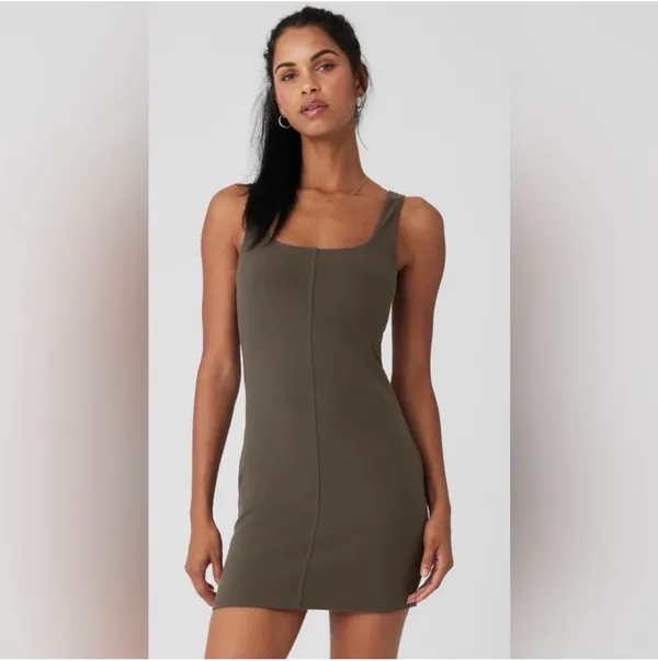 Alo Dress - Image 4