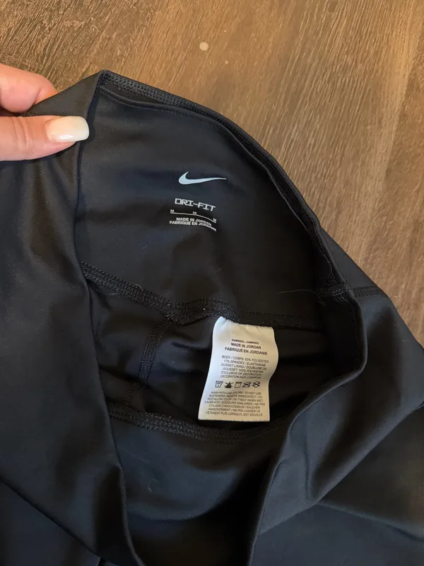 Nike Straight Black Dri-Fit Leg Yoga Pants - Image 3