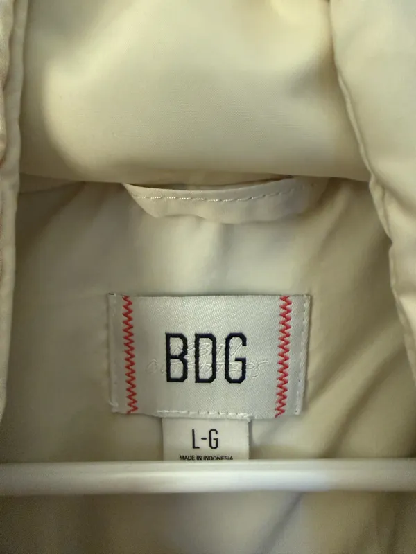 Urban Outfitters Vest BDG - Image 3