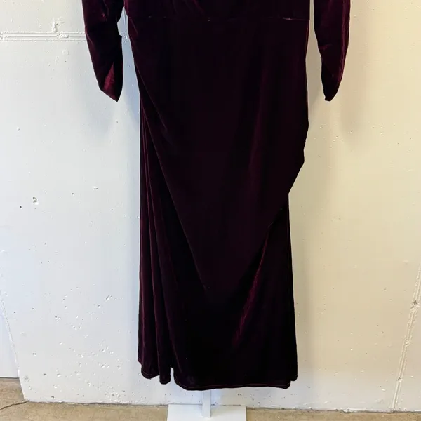 Revelry‎ Burgundy Velvet Cowl Back Maxi Dress Long Sleeve Ruched Formal Gown 18 - Image 4
