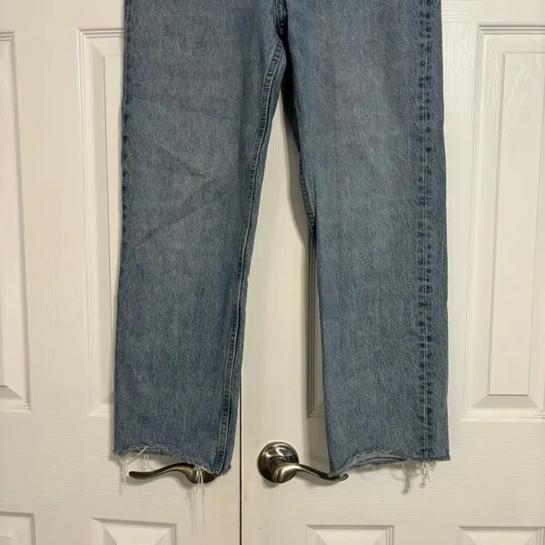 Zara Button Fly Jeans - Image 4