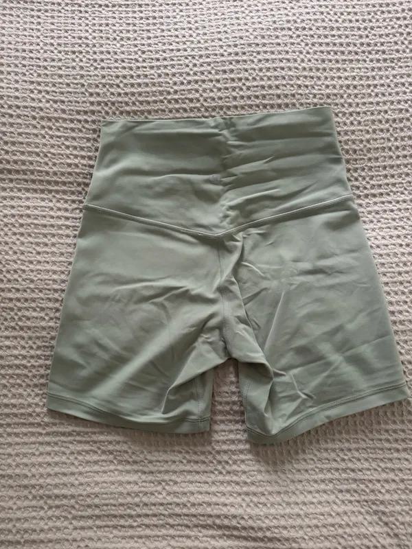 Lululemon Align Shorts 6” - Image 4