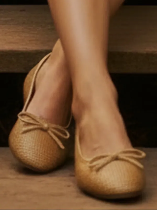 Serra brand super cute beige woven style ballerina flats - Image 2