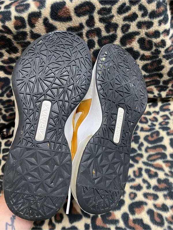 Nike Air Max White & Gold Sneakers - Image 7