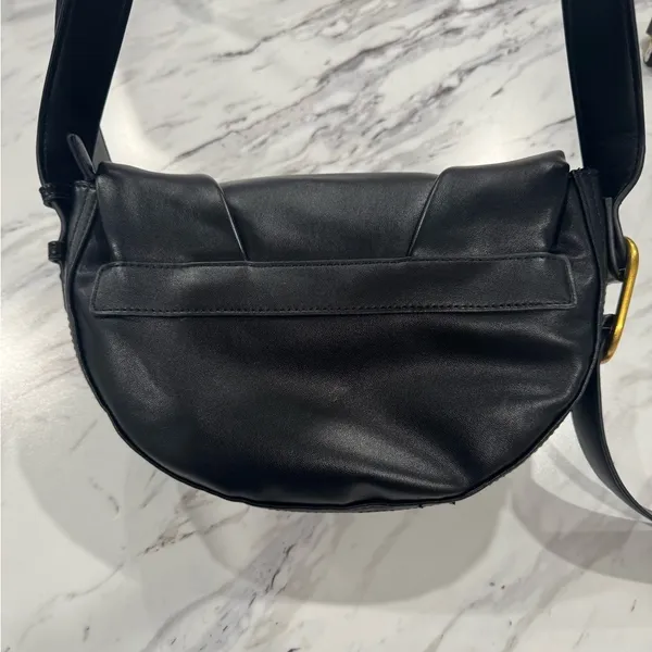 Flour Half Moon Crossbody Women's Street Level Black - Image 4