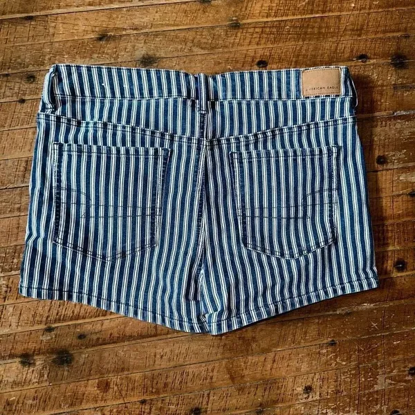 American Eagle blue & white hi rise shortie 12 jean shorts - Image 3