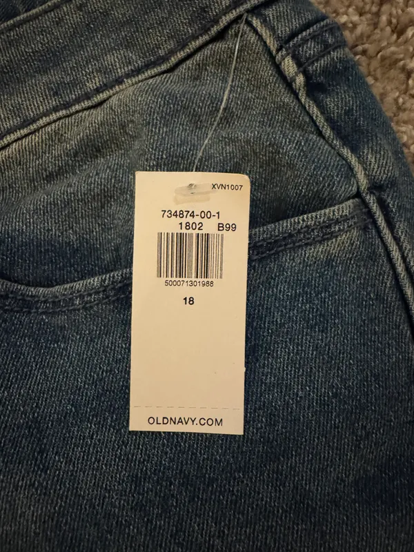 High Waisted Straight Jeans - Image 5