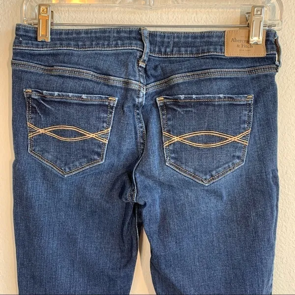 Abercrombie & Fitch Low Rise Distressed Bootcut Jeans Women’s Size: 26 - Image 10