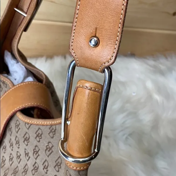 Dooney & Bourke Vintage Signature Leather Purse - Image 5