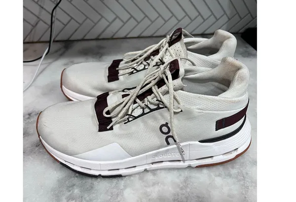 On Cloudnova Women’s Size 10.5 White Burgundy CloudTec Lifestyle Running Shoes - Image 12