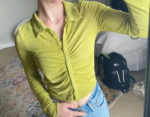 Green Button Down Ruched Top - Image 2