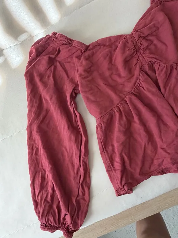 Old Navy Mauve-Rust Peasant Blouse with Ruched Front - Image 2