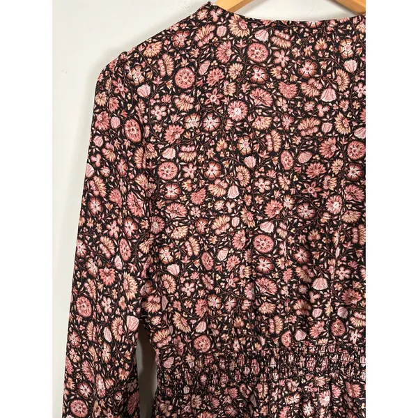 Abercrombie‎ & Fitch Womens Blouse Shirt Size M Floral Ruffle V Neck - Image 6