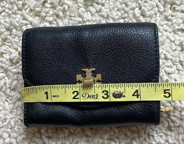 New condition Tory Burch black leather turn lock mini wallet - Image 7