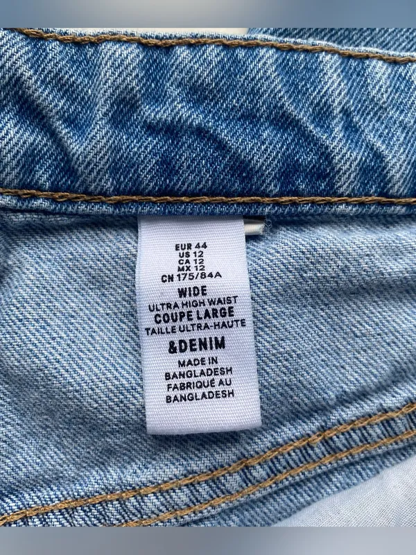 H&M ultra high waist wide leg denim jeans medium wash raw frayed hems 12 - Image 3