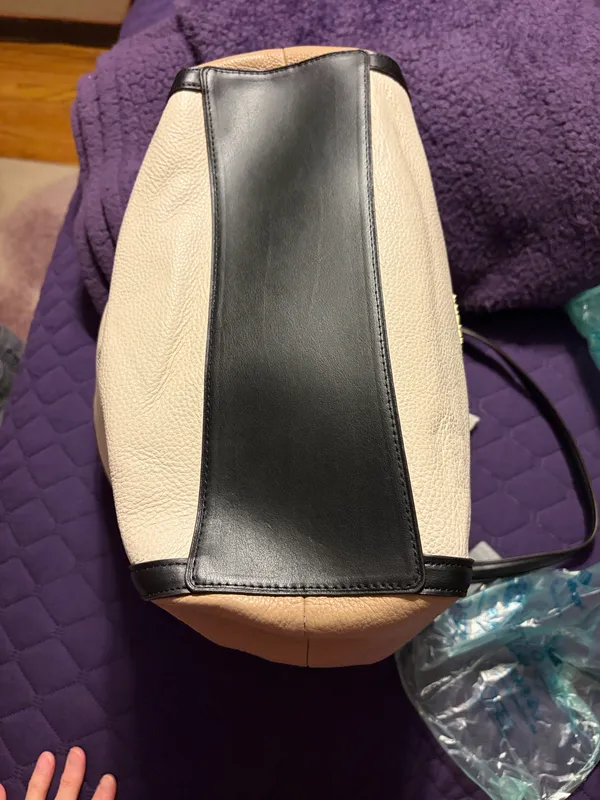 Coach Shoulder Bag Leather - Image 5
