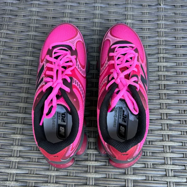 New Balance 9060 Pink Burgundy Black Mesh Running size 5.5/ 7 women - Image 6
